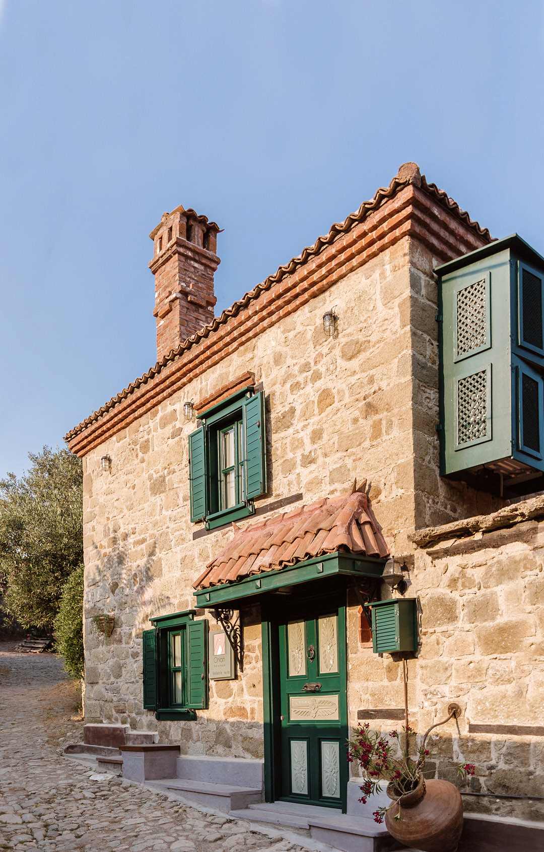Bellatrix Taş Evi