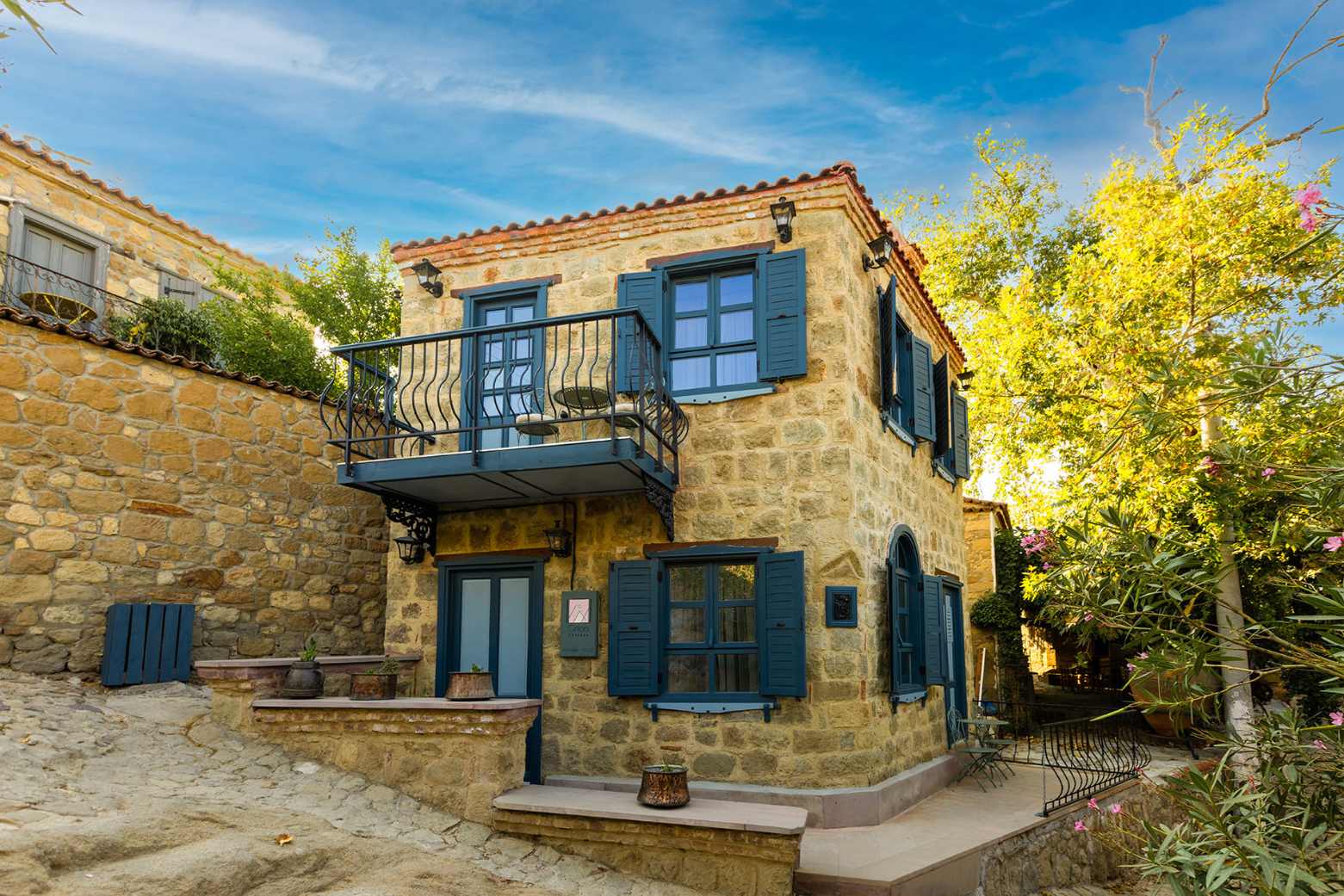 Mintaka Taş Evi