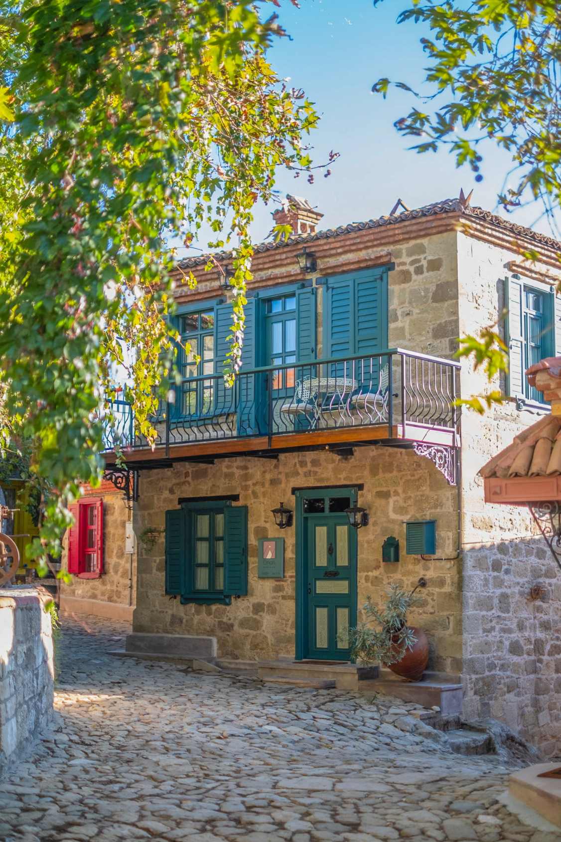 Saiph Taş Evi